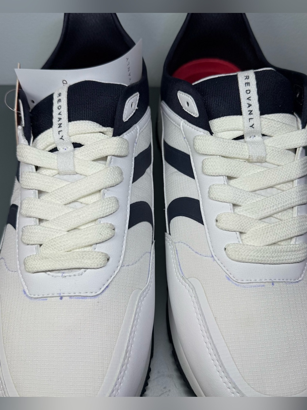 Redvanly Challenger Sneakers NWOB - Picture 3 of 8